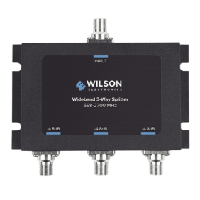 Divisor de potencia de 3 vías para la distribución de señal a tres antenas de servicio | 4.8 dB de pérdida por puerto | Conectores F hembra
