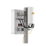 Punto de Acceso de 1.5 Gbps / MU-MIMO 4x4 / 4.9-6.4 GHz / 4 Conectores N-hembra / Hasta 100 clientes concurrentes / Incluye POE y cable de alimentación / Soporta monitoreo en la nube  