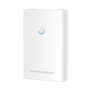 Punto de acceso para exterior Wi-Fi 802.11 ac 2.33 Gbps, Wave-2, MU-MIMO 4x4:4, de largo alcance con administración desde la nube gratuita o stand-alone.