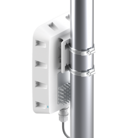 Access Point exterior cnPilot XV2-23T WiFi 6 802.11ax, doble banda, seguridad de acceso WPA3, Políticas de control de aplicaciones, hasta 256 clientes, gestión desde la nube, IP67