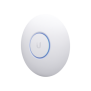 Access Point UniFi 802.11ac Wave 2,  MU-MIMO4X4 con antena Beamforming, hasta 1.7 Gbps, para interior PoE 802.3af, soporta 200 clientes, incluye PoE