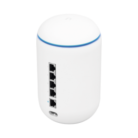 UniFi OS Console: UniFi Dream Machine, dispositivo que combina Wi-Fi AP 802.11ac Wave 2 MU-MIMO 4x4, Switch de 4 puertos, Router Security Gateway y Controlador UniFi