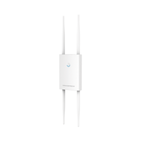 Punto de acceso para exterior Wi-Fi 802.11 ac 2.33 Gbps, Wave-2, MU-MIMO 4x4:4, de largo alcance con administración desde la nube gratuita o stand-alone.