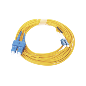 Jumper de Fibra Óptica Monomodo 9/125 LC/UPC-SC/UPC, PVC, 2.0 mm, Dúplex, amarillo, 5 metros