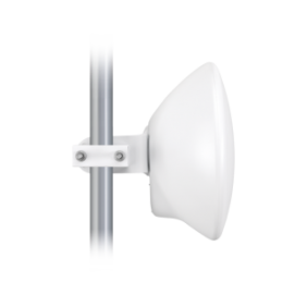 Cliente PtMP LTU™ Pro, 5 GHz (4.8 - 6-2 GHz) con antena integrada de 24